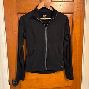 Mountain Hardware zip up size s/p